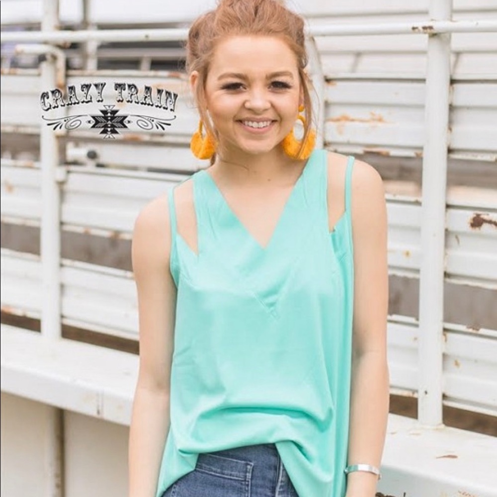 TURQUOISE vega V NECK tank